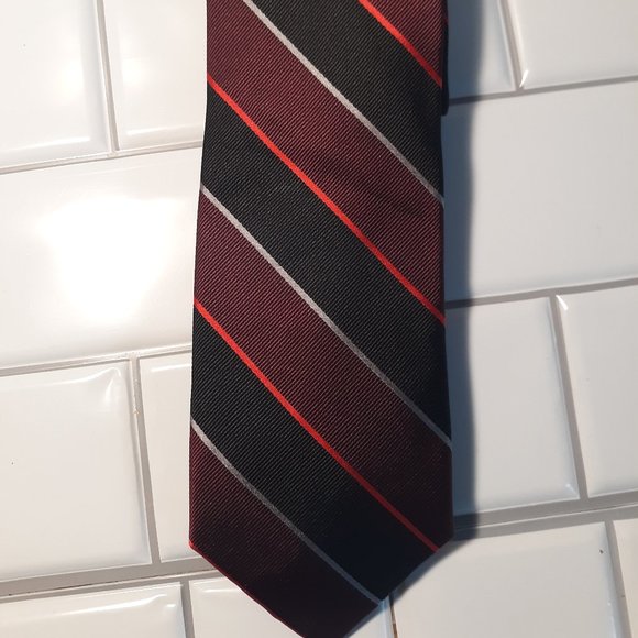 the tie bar striped tie - Picture 1 of 2